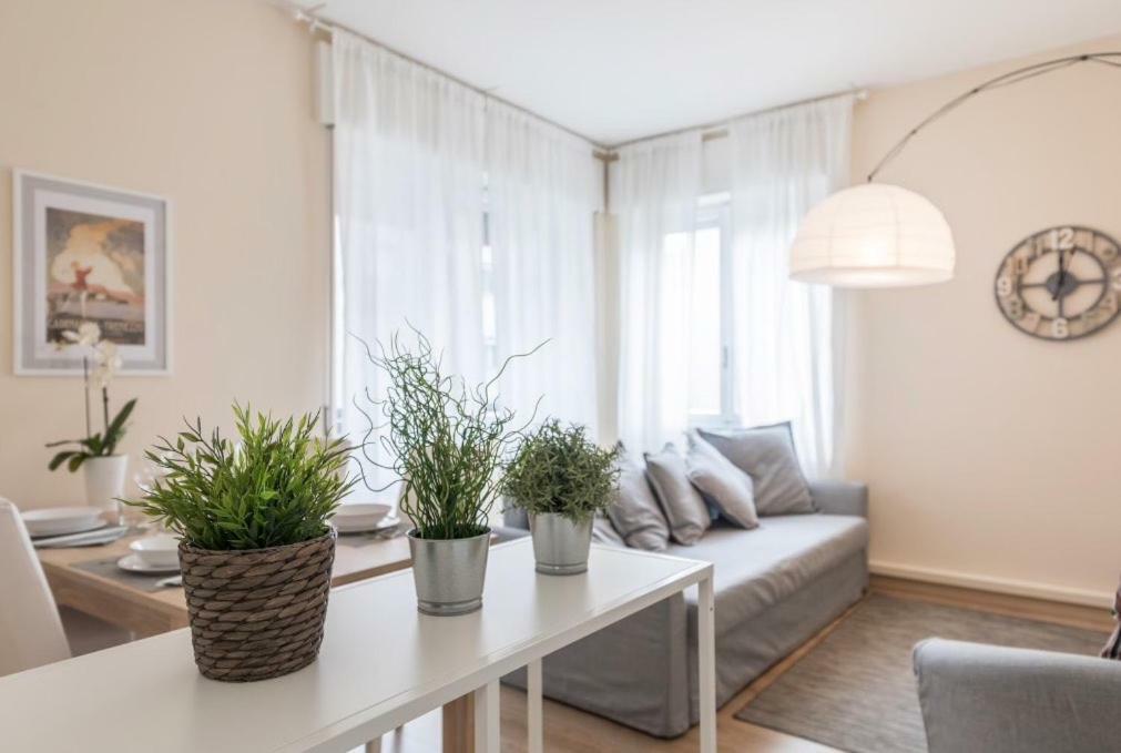 Lovely, Charming And Quiet Apartment In The Centre Air Conditioned And Free Private Garage Комо Экстерьер фото