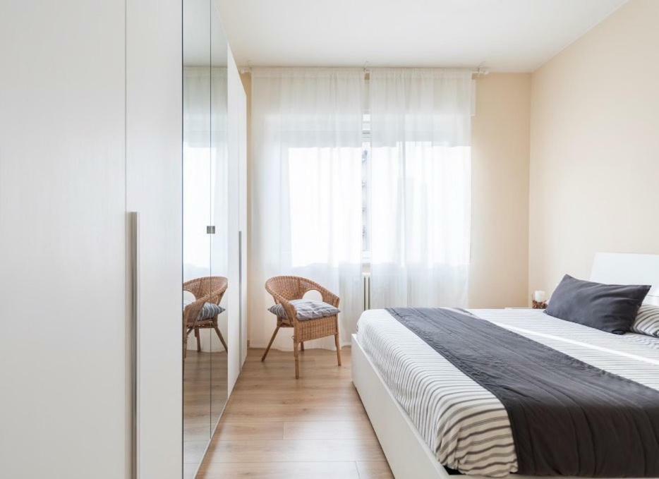 Lovely, Charming And Quiet Apartment In The Centre Air Conditioned And Free Private Garage Комо Экстерьер фото